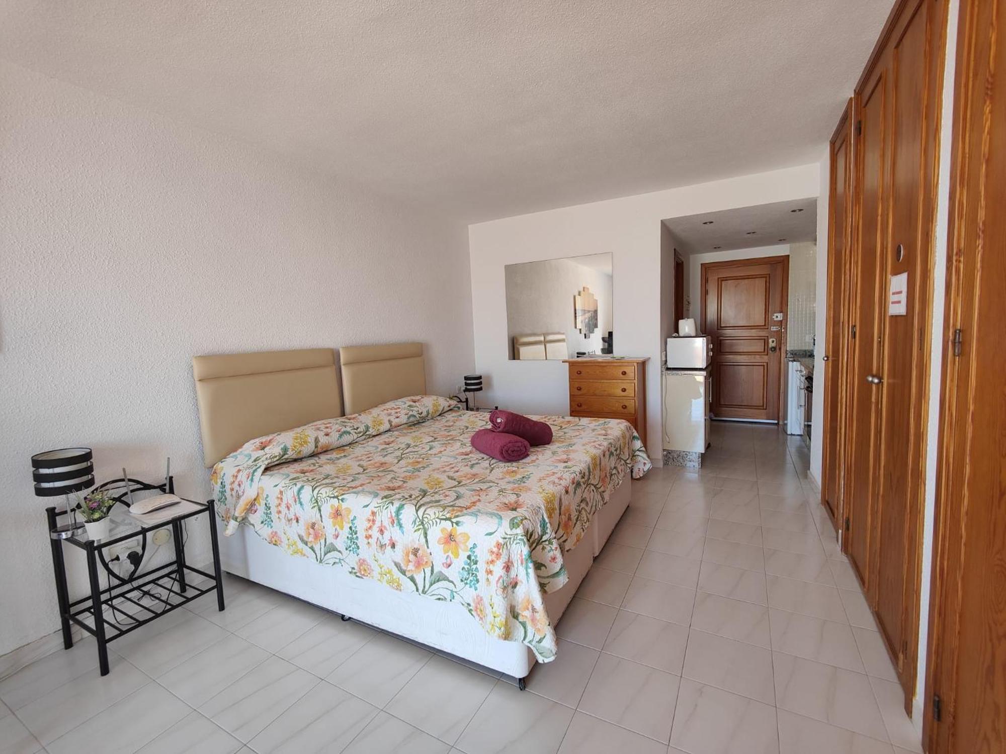 Port Royale Apartment Los Cristianos  Exterior photo